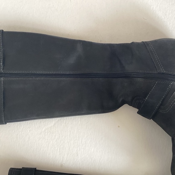 Clarks side zip low block heel leather moto style black boots with buckles 7 Med - Picture 6 of 16